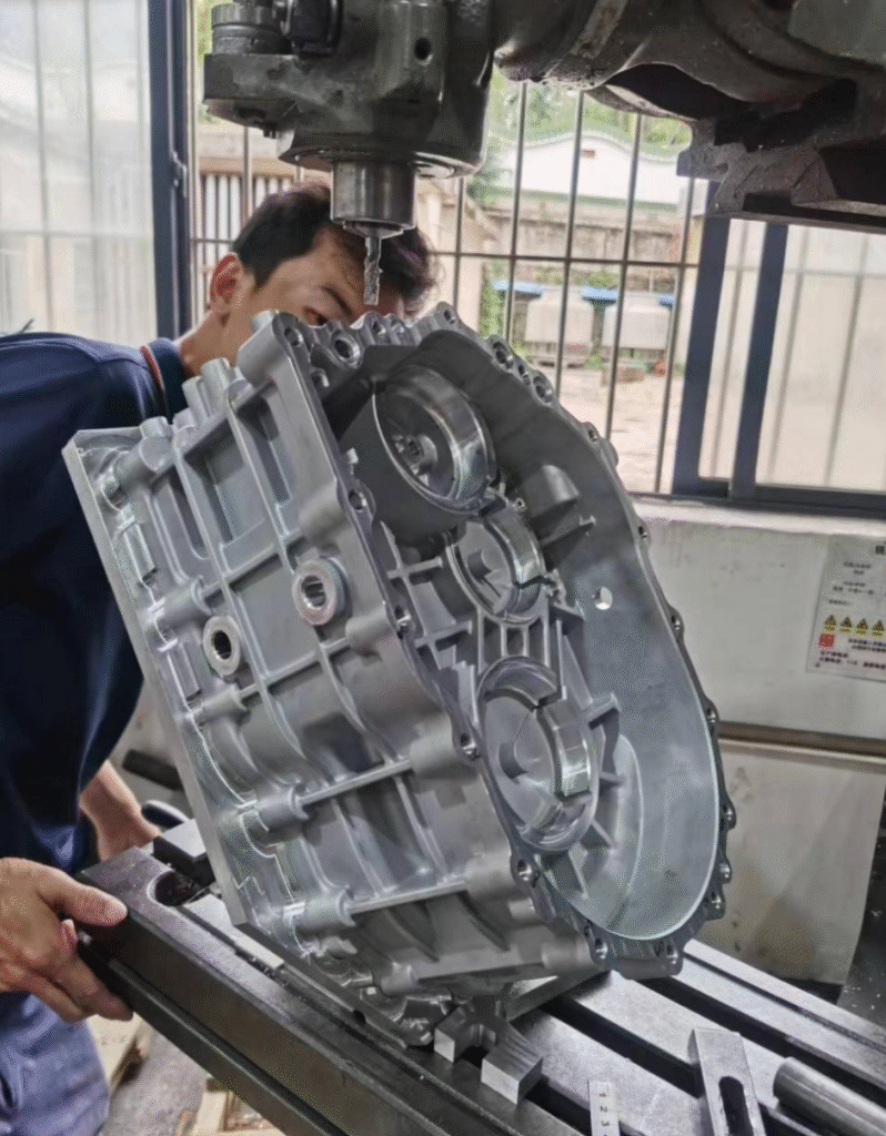 5 Ways Low Volume CNC Machining Solves Custom Part Challenges 微信图片 20251227184253 79 184